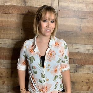 Meet your Posher, Caitlin